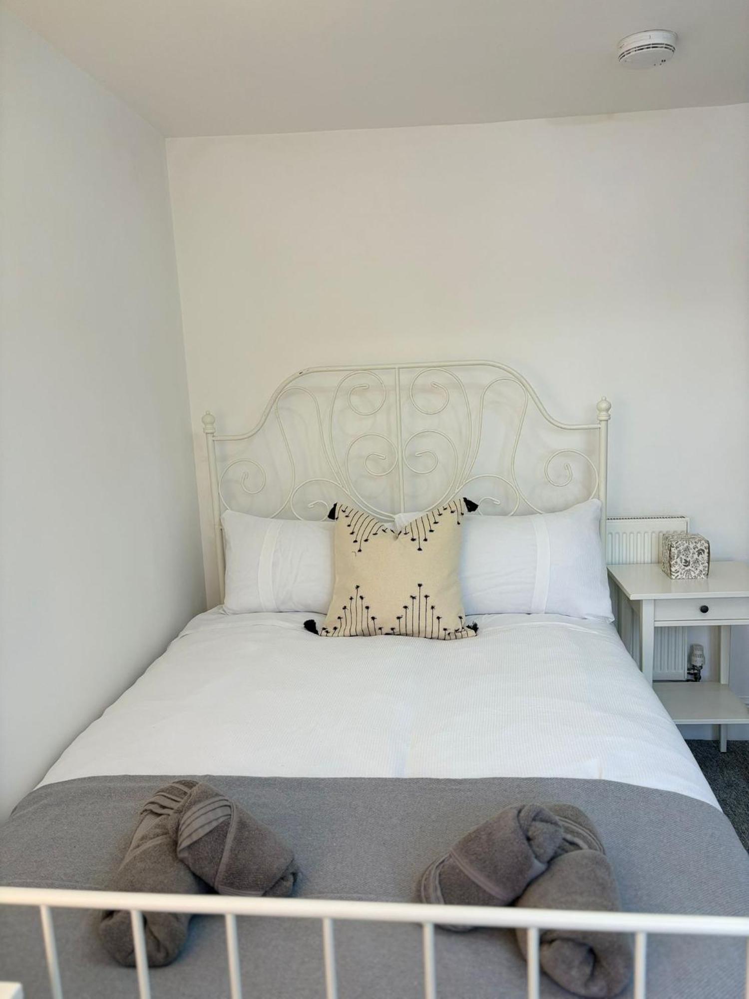 Cardiff/Pernath Home2 外观 照片